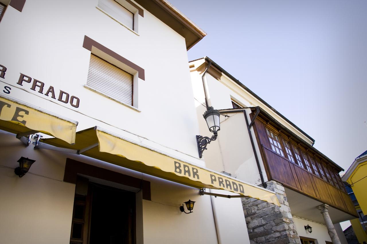 Hotel Restaurante Prado Boal Buitenkant foto